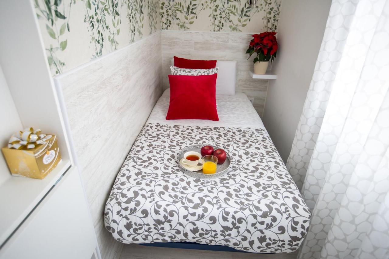 Bloom Inn Мадрид Екстер'єр фото