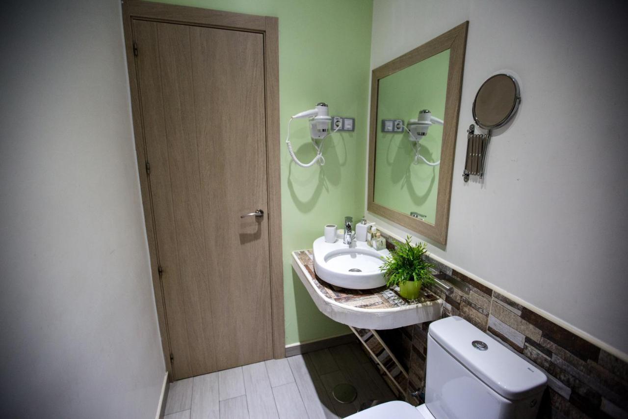 Bloom Inn Мадрид Екстер'єр фото